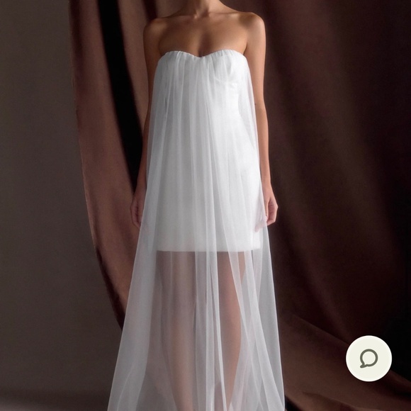 MESHKI - Chiffon strapless maxi dress - Picture 3 of 3